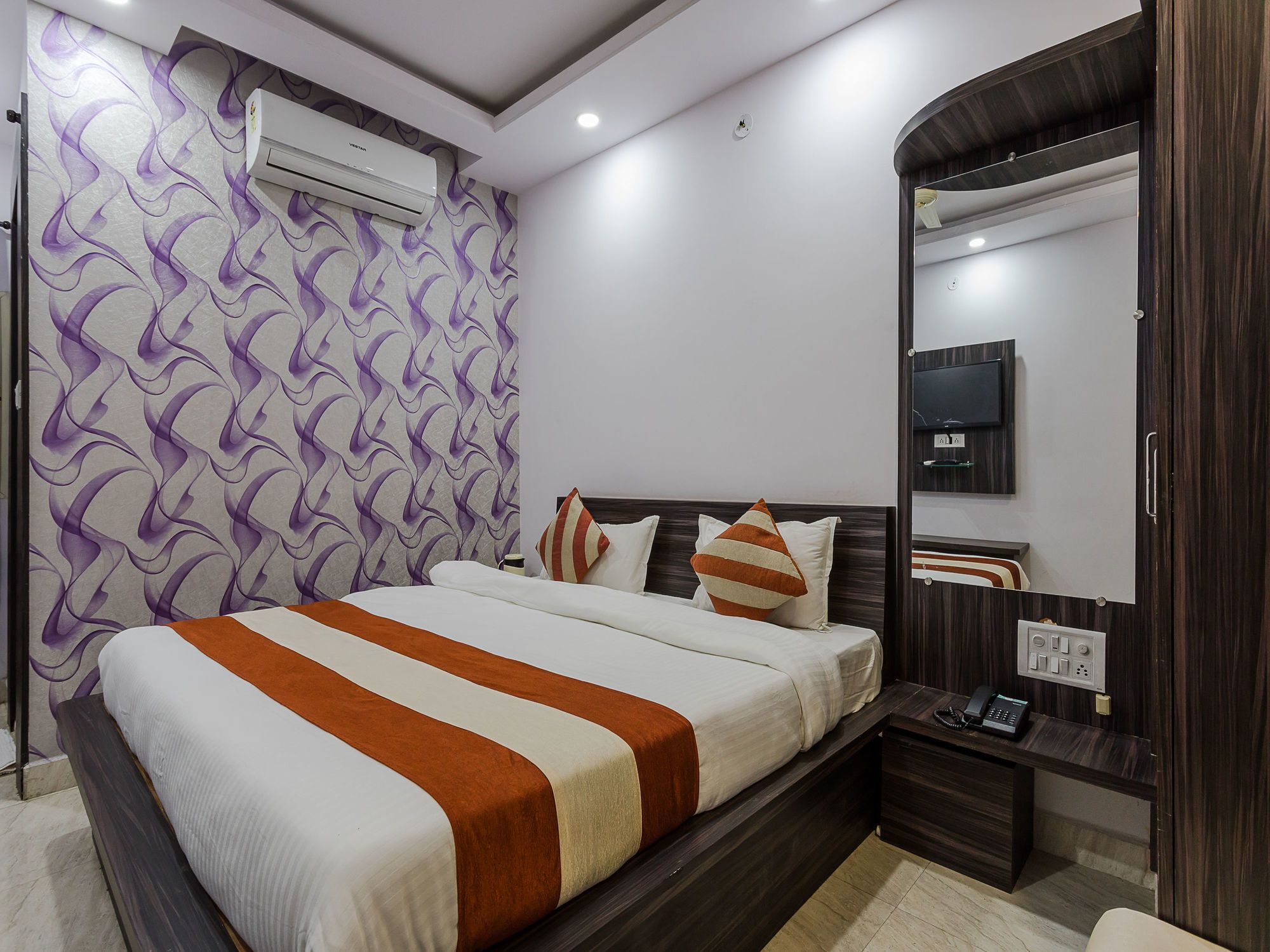 Hotel Treebo Trend Bharat Regency à Bhopal Extérieur photo